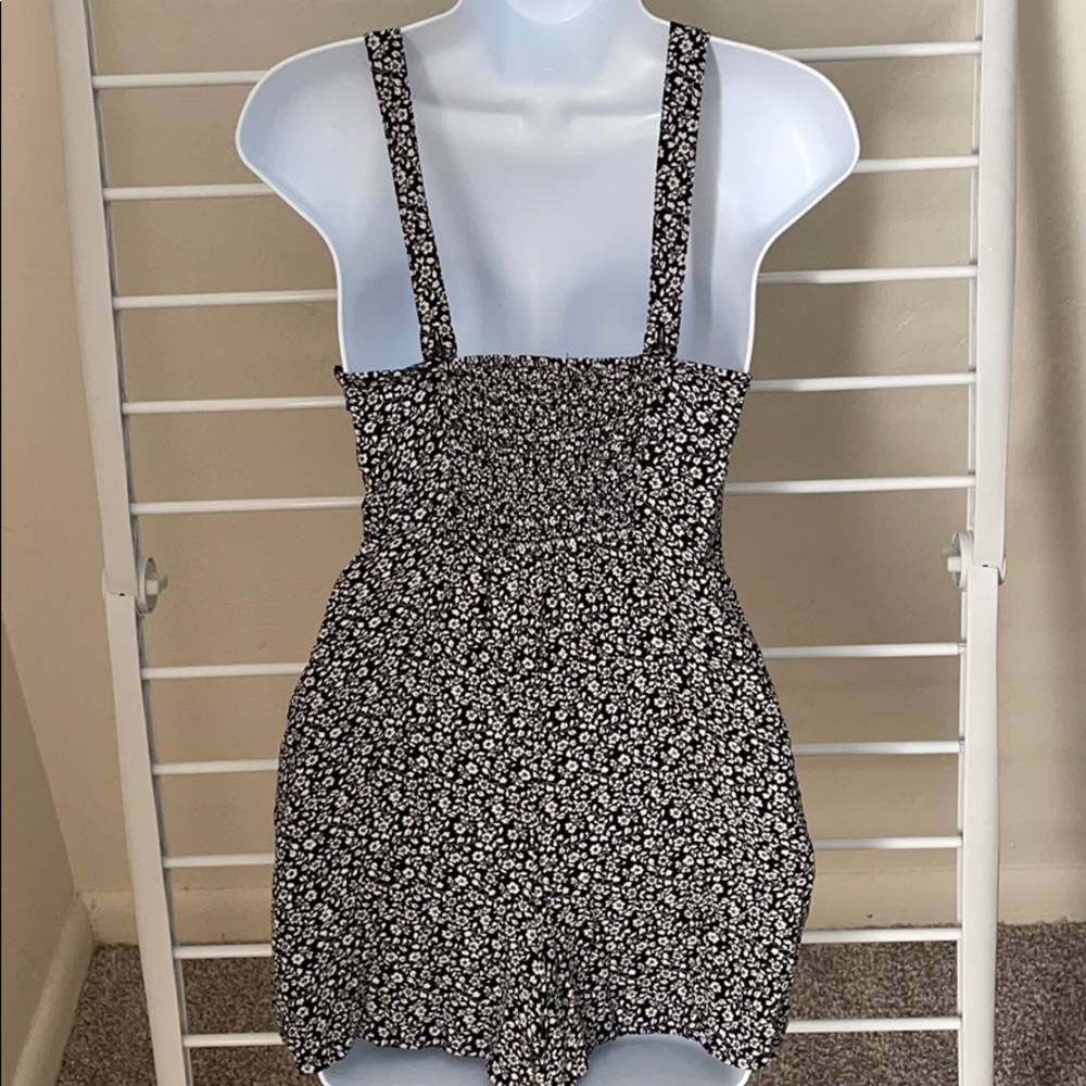 American Eagle romper - Picture 2 of 5